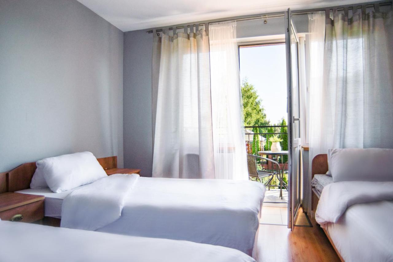 Promyk Hotel Rewal Buitenkant foto