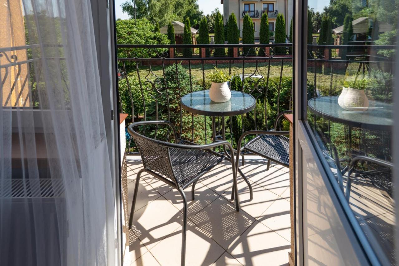 Promyk Hotel Rewal Buitenkant foto
